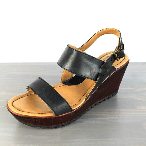 b.o.c Double Strap Leather Wedge Sandals Women 8M Navy Strappy Platform Lug Sole - Picture 1 of 12